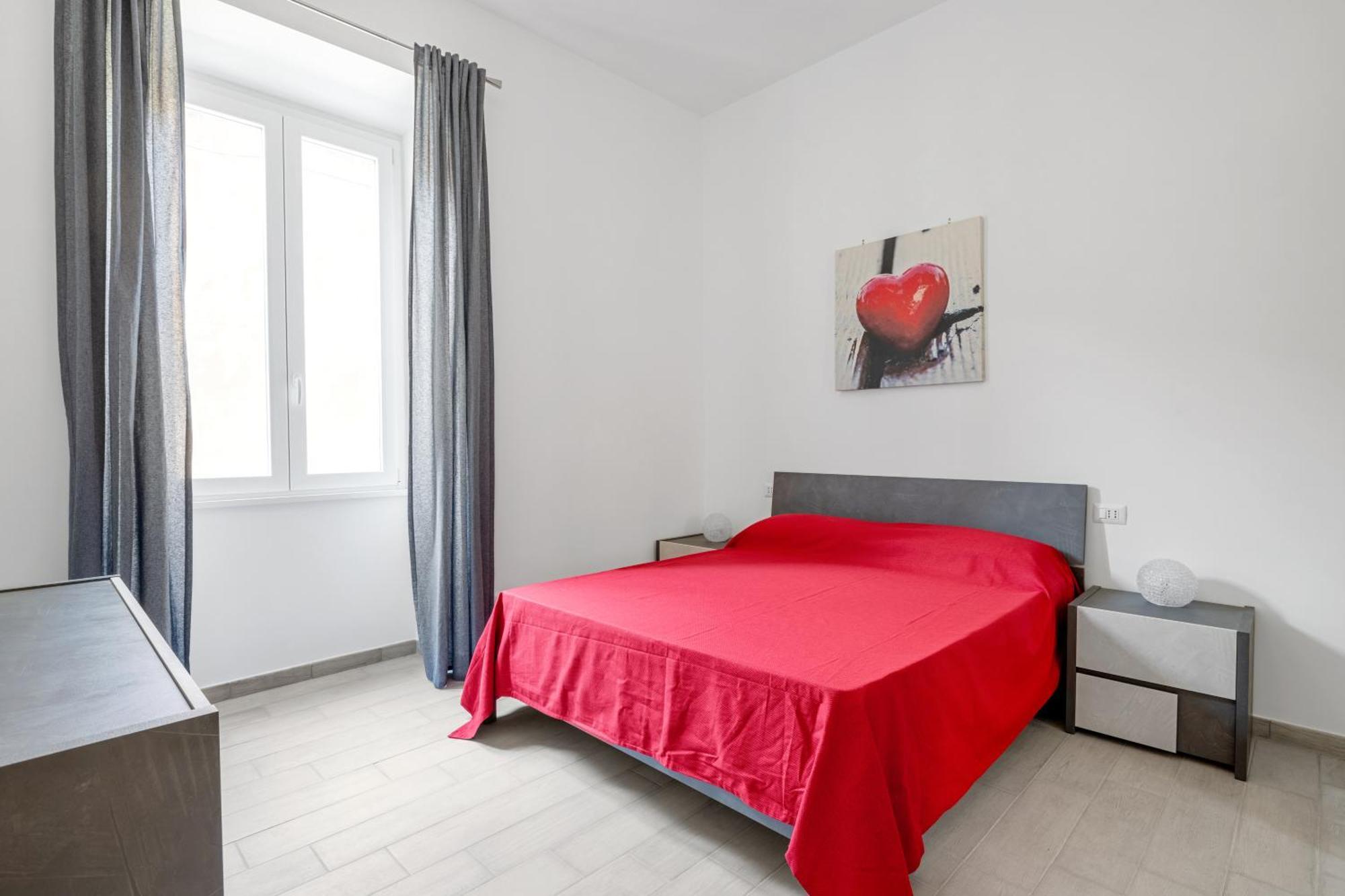 Urent - Casalino Charming Rom