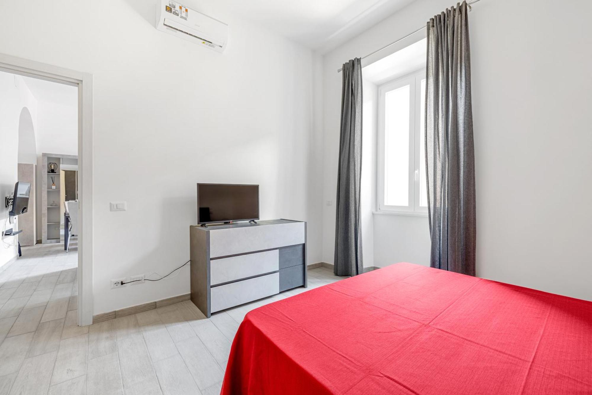 Urent - Casalino Charming Rom